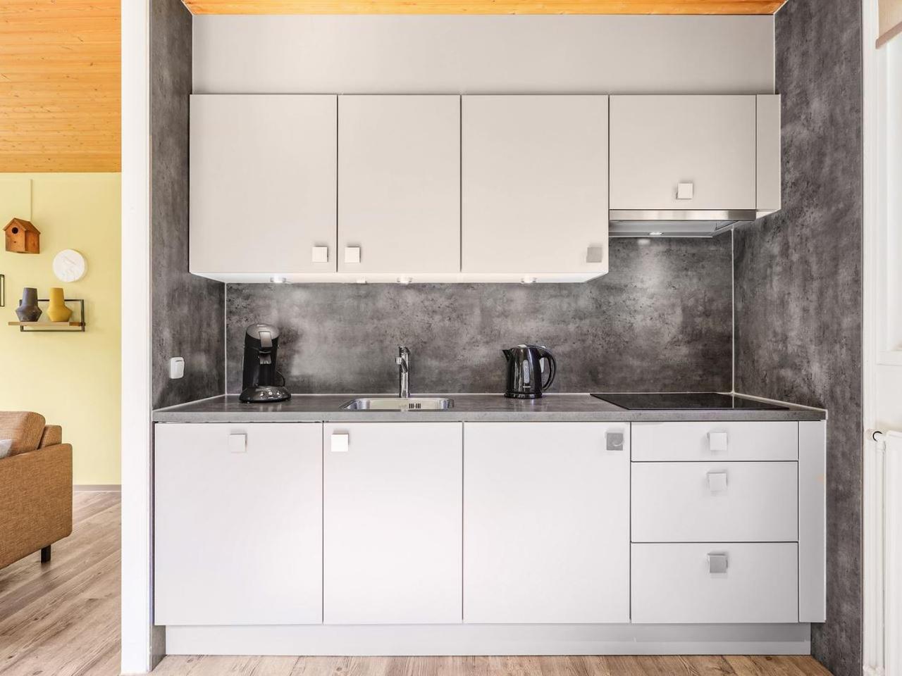 Luxury 4-Person Bungalow In The Holiday Park Landal Twenhaarsveld ホルテン 部屋 写真